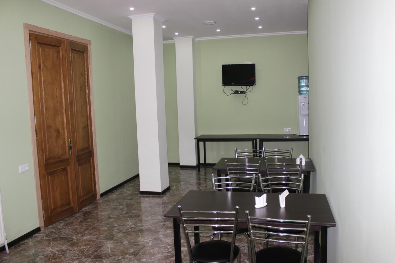 Getaway Hotel Tbilisi Exterior foto
